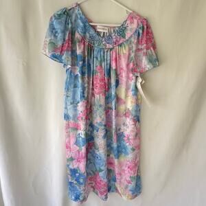 Vtg Shadowline Womens Nightgown S Blue Pink NEW 80s Housedress Trad Wife Satin